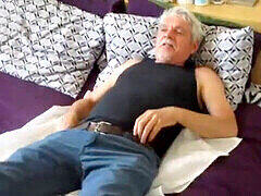 Gej, Całować, Ssanie