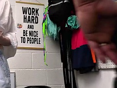 Grote lul, Naakte man aangeklede vrouw, Aangekleed, Hardcore, Kantoor, Politie, Pornster, Tiener