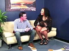 Testes gyönyörű hölgy, Kebles, Pénisz, Hd, Maszti, Érett koros, Bugyi, Szopás