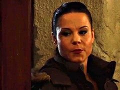 Veľké kozy, Bondáž, Lesbické