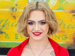 Amatør, Stor røv, Blondine, Onani, Mor jeg gerne vil kneppe, Naturlige bryster, Solo, Legetøj