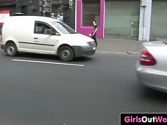 Anale, Pompino, Brunetta, Sborrata, Hardcore, Masturbazione, Urlando, Ragazza anale