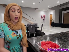 Blondine, Pik sutte, Langt ned i halsen, Blottere, Håndjob, Hd, Teenager, Bryster