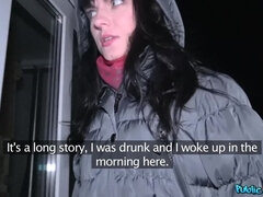 Amateur, Mamada, Estilo perrito, Al aire libre, Pov, Público, Coño