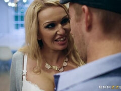 Tekintélyes didik, Szőke, Csalás, Pár, Érett feleség, Anyuci, Valóság