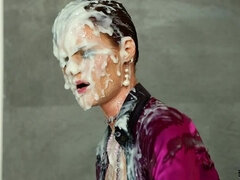 Consolador, Estilo perrito, Agujero de la gloria, Látex, Bragas, Satén, Esperma, Mojado