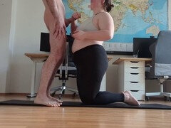 18 ans, Belle grosse femme bgf, Gros cul, Grosse bite, Couple, Fait maison, Petite femme, Belle mère