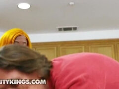 Veľké péro, Dildo, Ebenové, Na tvár, Výprask, Drobunké, Realita, Vlhká