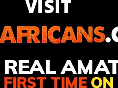 Africano africana, Peituda, Garganta funda, Ébano negroa, Masturbação, Feito em casa, Ao ar livre cartaz de rua outdoor, Público