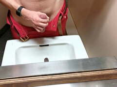 peeing & tugging in Public douche Sink