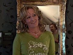 Blondine, Blasen, Aufs gesicht abspritzen, Fingern, Oma, Hardcore, Titten