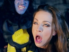 큰 가슴, 흑갈색 머리, 보지