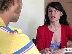 Oudere vrouw, Sperma shot, Flexibiel, Harig, Rijpe lesbienne, Stiefmoeder, Tiener, Trio