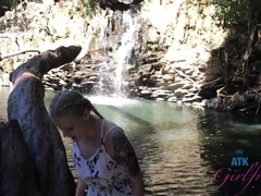 Amador amadora, Namorada