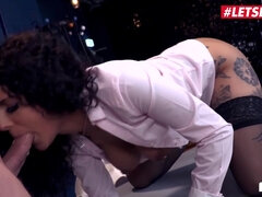 Amatéři, Latinské, Přírodní prsa, Bradavky, Kancelář, Piercing, Pička, Kozičky