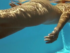 Hardcore, Węgierski, Na wolnym powietrzu, Basen, Pornstars, Publiczny, Nastolatki, Podwodny