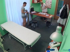 Любители, Застукали, Измена, Чешки, Ласковые ручки, В офисе, Униформа, Подглядывание