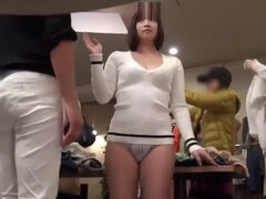 Mannequin Challenge in Clothes Store