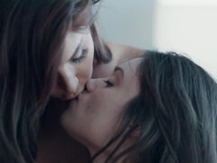 Fingering, Hd, Kysser, Latina, Lesbisk, Fitta, Rakad, Tonåring