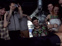 Anaal, Blond, Vuisten, Vernedering, Moeder die ik wil neuken, Openbaar, Slaaf, Bekijker