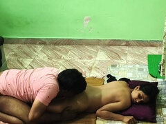 18, Amatéri, Brunetka, Pička, Teenka, Tesné