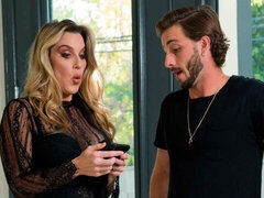 Popó, Szőke, Kutya póz, Kézimunka, Érett feleség, Leborotvált, Tetkó, Begyek