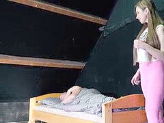 18 años, Mamada, Corridas, Penetracion con dedos, Masturbación, Adolescente