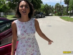 Amatorka, Obciąganie, Brunetka, Wytrysk, Na wolnym powietrzu, Chudy, Nastolatki, Cycki