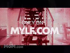 큰 엉덩이, 큰 가슴, 금발의, 오랄섹스, 쿠거, 밀프, 엄마, 고함치는