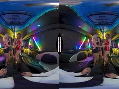 Baben, Stora tuttar, Blondin, Avsugning, Brunett, Bystig, Milf, Tuttar