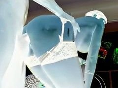 Man die toekijkt, Interraciaal, Vrouw