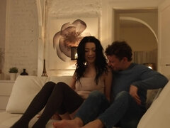 Брюнетки, Член