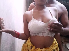 Amateur couple from India are making a hot sex tape