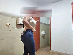 AMATEUR CAMERA IN A PUBLIC TOILET OF A SHOPPING MALL IN MADRID