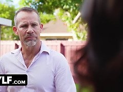 Gros cul, Sucer une bite, Femme couguar, Gorge profonde, Léchez, Masturbation, Mère que j'aimerais baiser, Chatte