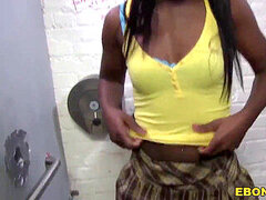 黒人, フェラチオ, のぞき穴, ヤリマンの