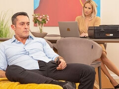 18, Veľký zadok, Veľké péro, Veľké kozy, Blondína, Kuřba, Krátke vlasy, Vychudnutá