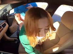 18 ans, Sucer une bite, Voiture, En gros plan de très près, Hard, Rousse roux, Grande, Nénés