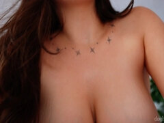 Noire, Brunette brune, Queue, Pieds, Fétiche, Embrassement, Seins naturels, Cheveux courts