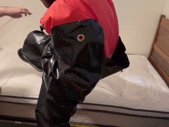 Kötözés – fegyelmezés, Kötözés, Meleg, Gumi