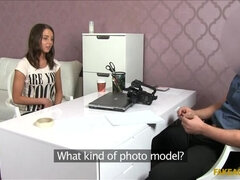 Amatør, Røv, Pik sutte, Hundestilling, Give finger, Kontor, Pov, Fisse