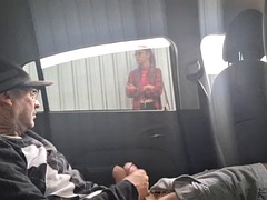 Enthousiasteling, Auto, Tsjechisch, Latijnse vrouw, Masturbatie, Buiten, Openbaar, Roodharige vrouw