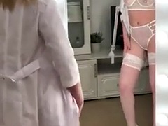 Luvas, Látex, Lingerie, Masturbação, Mãe gostosa, Solo chão