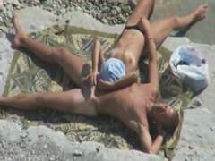 Voyeur Tapes Duo Nailing On Beach