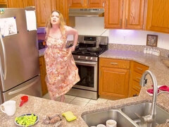 Блондинки, Кончили внутрь, Фетиш, На кухне, Зрелые, Милф, Мамочка, Мачеха