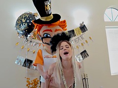 Veľké péro, Blondína, Kuřba, Creampie, Masturbácia, Jazdectvo, Teenka, Kozičky