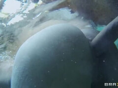 Velké kozy, Kuřba, Na pejska, Na obličej, Prstění, Masturbace, Různé pohledy, Tetování