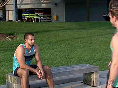 Rumpa, Stor stjärt, Stor kuk, Avsugning, Homosexuell