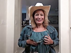 Kinky Cowgirl Soccer mom Jade Allan