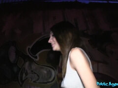 Amaterji, Fafanje, Obrazno, Dekle drka tiča, Zunaj, Prvoosebno snemanje seksa, V javnosti